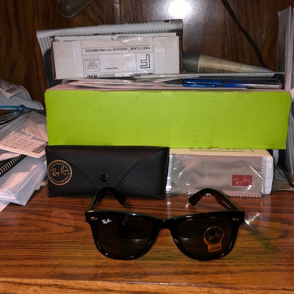 Ray ban original wayfarer tortoise sunglasses - Picture 1 of 6